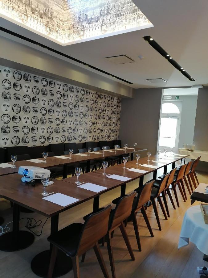 Square Hotel Kortrijk Eksteriør billede