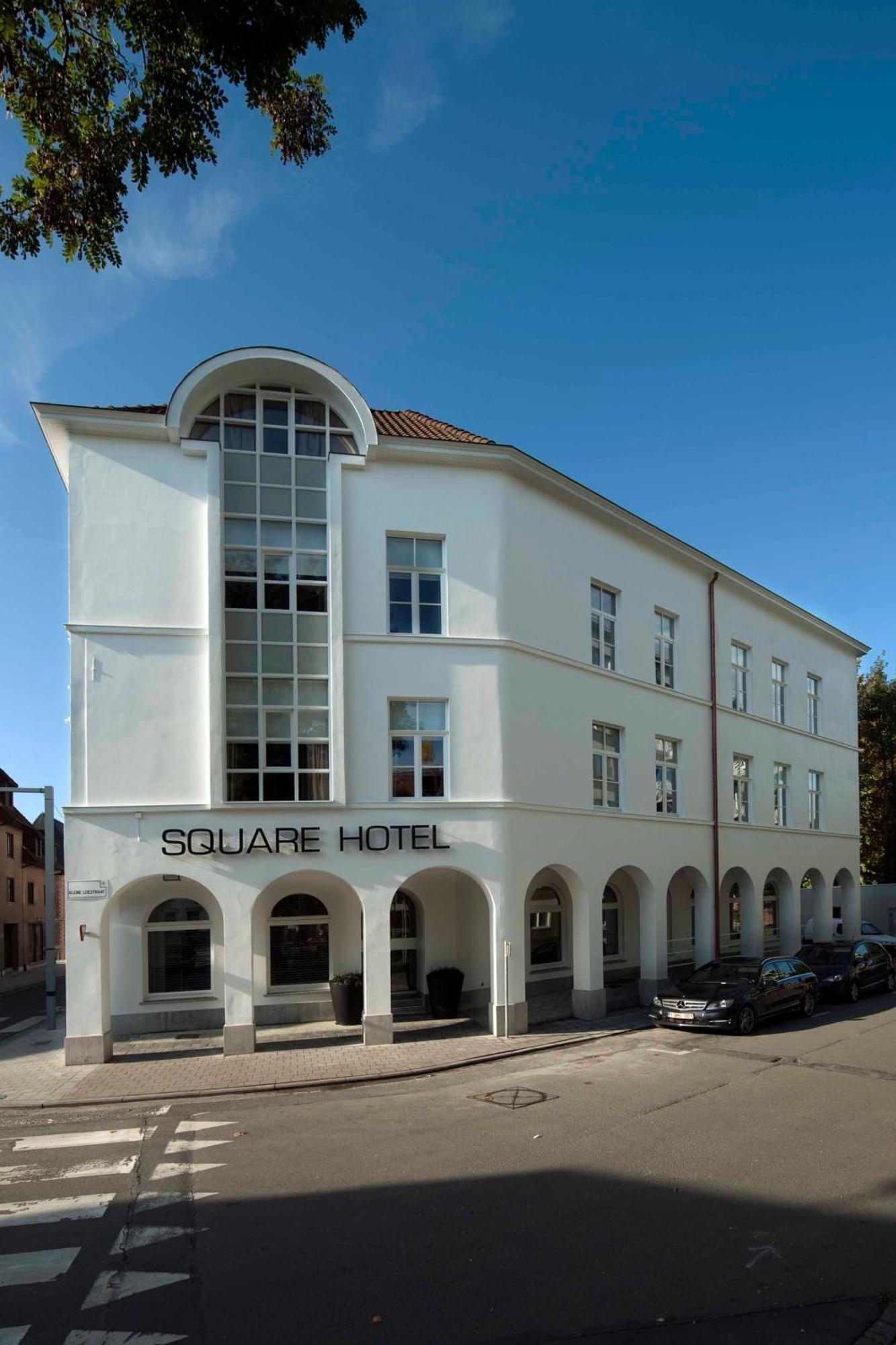 Square Hotel Kortrijk Eksteriør billede
