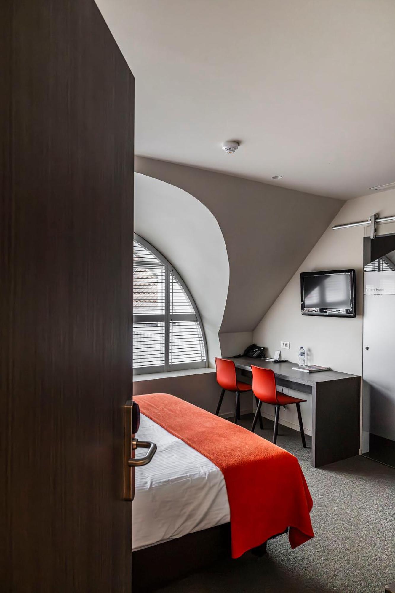 Square Hotel Kortrijk Eksteriør billede