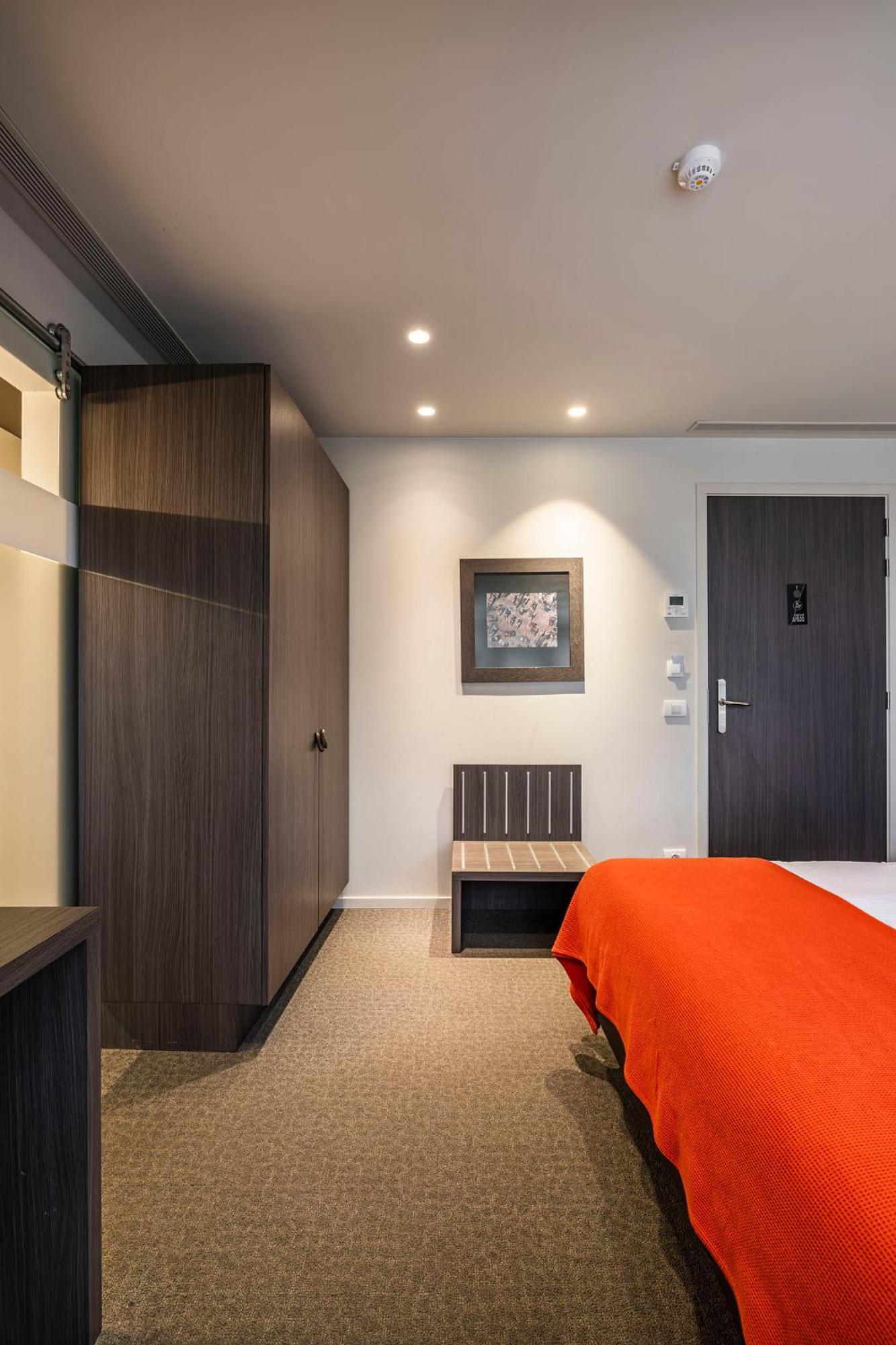 Square Hotel Kortrijk Eksteriør billede