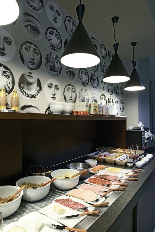 Square Hotel Kortrijk Eksteriør billede
